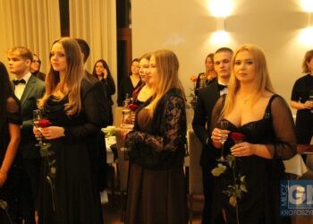 Studniówka w ZSP nr 1 w Krotoszynie za nami! Ach, co to był za bal!