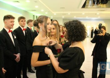 Studniówka ZSP nr 3 w Krotoszynie. Ach, co to był za bal!