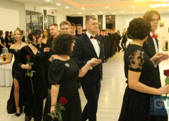 Studniówka ZSP nr 3 w Krotoszynie. Ach, co to był za bal!