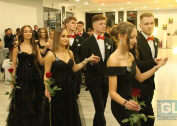 Studniówka ZSP nr 3 w Krotoszynie. Ach, co to był za bal!