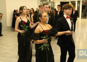 Studniówka ZSP nr 3 w Krotoszynie. Ach, co to był za bal!