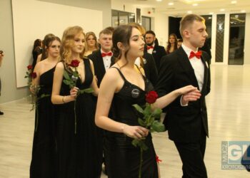 Studniówka ZSP nr 3 w Krotoszynie. Ach, co to był za bal!