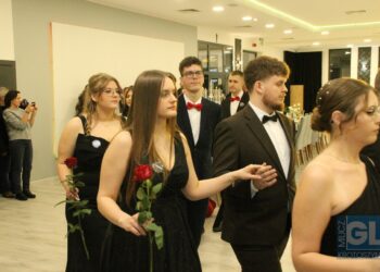 Studniówka ZSP nr 3 w Krotoszynie. Ach, co to był za bal!