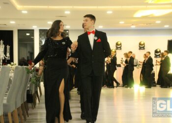 Studniówka ZSP nr 3 w Krotoszynie. Ach, co to był za bal!