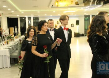 Studniówka ZSP nr 3 w Krotoszynie. Ach, co to był za bal!