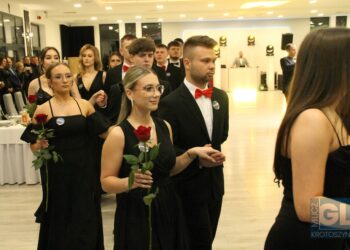 Studniówka ZSP nr 3 w Krotoszynie. Ach, co to był za bal!