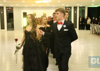 Studniówka ZSP nr 3 w Krotoszynie. Ach, co to był za bal!