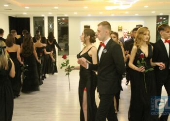 Studniówka ZSP nr 3 w Krotoszynie. Ach, co to był za bal!