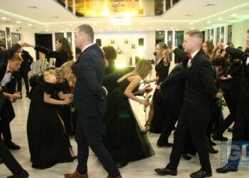 Studniówka ZSP nr 3 w Krotoszynie. Ach, co to był za bal!