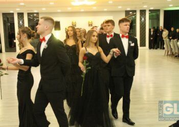 Studniówka ZSP nr 3 w Krotoszynie. Ach, co to był za bal!