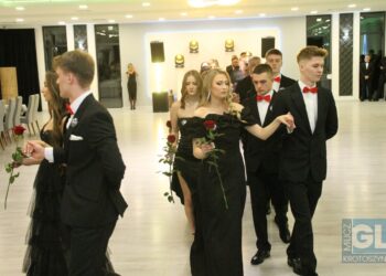 Studniówka ZSP nr 3 w Krotoszynie. Ach, co to był za bal!