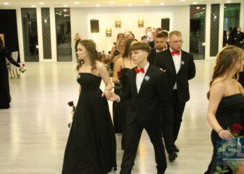 Studniówka ZSP nr 3 w Krotoszynie. Ach, co to był za bal!