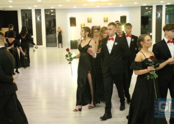 Studniówka ZSP nr 3 w Krotoszynie. Ach, co to był za bal!