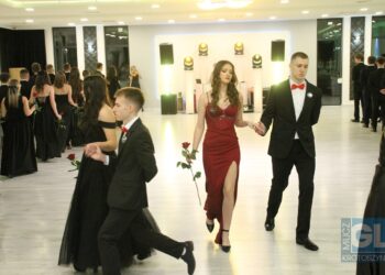 Studniówka ZSP nr 3 w Krotoszynie. Ach, co to był za bal!