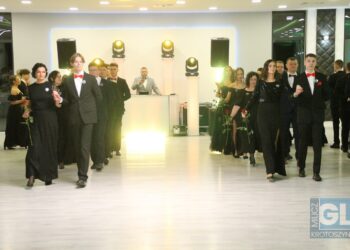 Studniówka ZSP nr 3 w Krotoszynie. Ach, co to był za bal!