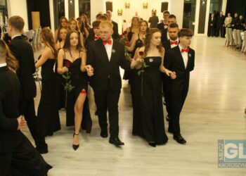 Studniówka ZSP nr 3 w Krotoszynie. Ach, co to był za bal!