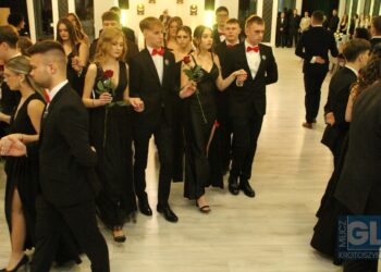 Studniówka ZSP nr 3 w Krotoszynie. Ach, co to był za bal!