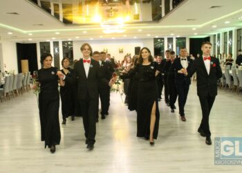 Studniówka ZSP nr 3 w Krotoszynie. Ach, co to był za bal!