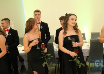 Studniówka ZSP nr 3 w Krotoszynie. Ach, co to był za bal!