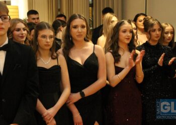To pierwsza taka studniówka w historii szkoły! Bal maturalny I LO w Krotoszynie za nami!