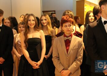 To pierwsza taka studniówka w historii szkoły! Bal maturalny I LO w Krotoszynie za nami!