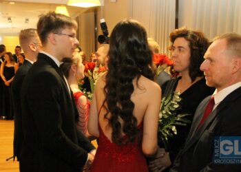 To pierwsza taka studniówka w historii szkoły! Bal maturalny I LO w Krotoszynie za nami!