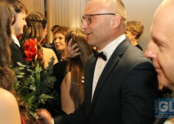 To pierwsza taka studniówka w historii szkoły! Bal maturalny I LO w Krotoszynie za nami!