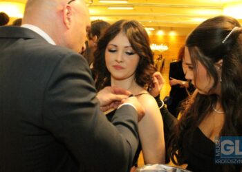 To pierwsza taka studniówka w historii szkoły! Bal maturalny I LO w Krotoszynie za nami!