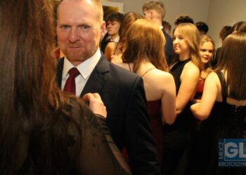 To pierwsza taka studniówka w historii szkoły! Bal maturalny I LO w Krotoszynie za nami!