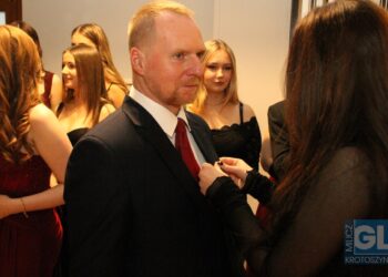 To pierwsza taka studniówka w historii szkoły! Bal maturalny I LO w Krotoszynie za nami!