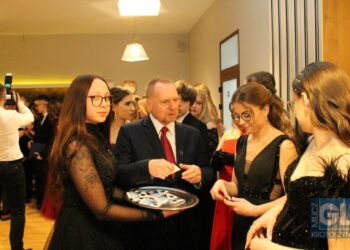 To pierwsza taka studniówka w historii szkoły! Bal maturalny I LO w Krotoszynie za nami!