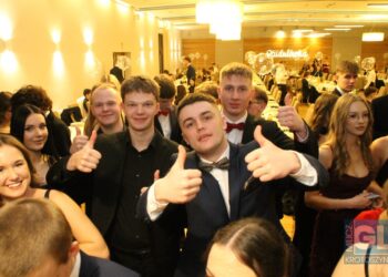 To pierwsza taka studniówka w historii szkoły! Bal maturalny I LO w Krotoszynie za nami!