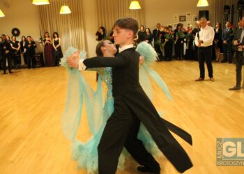 To pierwsza taka studniówka w historii szkoły! Bal maturalny I LO w Krotoszynie za nami!