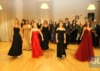 To pierwsza taka studniówka w historii szkoły! Bal maturalny I LO w Krotoszynie za nami!