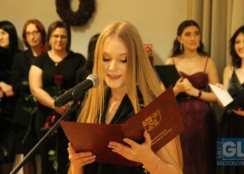 To pierwsza taka studniówka w historii szkoły! Bal maturalny I LO w Krotoszynie za nami!