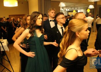 To pierwsza taka studniówka w historii szkoły! Bal maturalny I LO w Krotoszynie za nami!