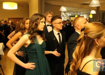 To pierwsza taka studniówka w historii szkoły! Bal maturalny I LO w Krotoszynie za nami!