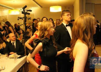 To pierwsza taka studniówka w historii szkoły! Bal maturalny I LO w Krotoszynie za nami!