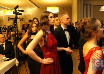 To pierwsza taka studniówka w historii szkoły! Bal maturalny I LO w Krotoszynie za nami!