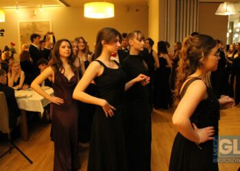 To pierwsza taka studniówka w historii szkoły! Bal maturalny I LO w Krotoszynie za nami!