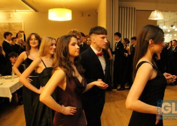 To pierwsza taka studniówka w historii szkoły! Bal maturalny I LO w Krotoszynie za nami!