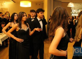 To pierwsza taka studniówka w historii szkoły! Bal maturalny I LO w Krotoszynie za nami!