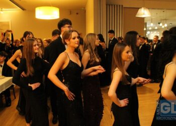 To pierwsza taka studniówka w historii szkoły! Bal maturalny I LO w Krotoszynie za nami!