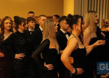 To pierwsza taka studniówka w historii szkoły! Bal maturalny I LO w Krotoszynie za nami!