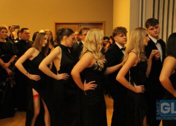 To pierwsza taka studniówka w historii szkoły! Bal maturalny I LO w Krotoszynie za nami!