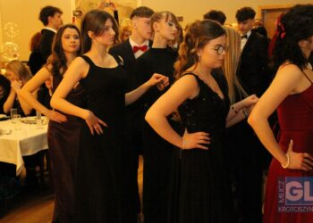 To pierwsza taka studniówka w historii szkoły! Bal maturalny I LO w Krotoszynie za nami!