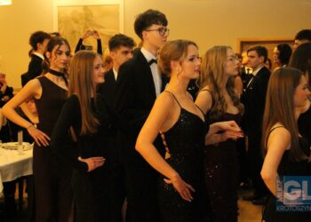 To pierwsza taka studniówka w historii szkoły! Bal maturalny I LO w Krotoszynie za nami!