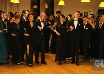 To pierwsza taka studniówka w historii szkoły! Bal maturalny I LO w Krotoszynie za nami!