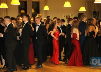 To pierwsza taka studniówka w historii szkoły! Bal maturalny I LO w Krotoszynie za nami!