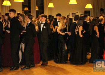 To pierwsza taka studniówka w historii szkoły! Bal maturalny I LO w Krotoszynie za nami!